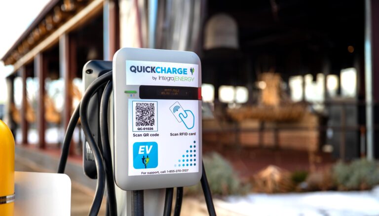 Why Restaurants with EV Charging Stations Are Positioned to Win — and How a Turnkey Solution Makes It Easy